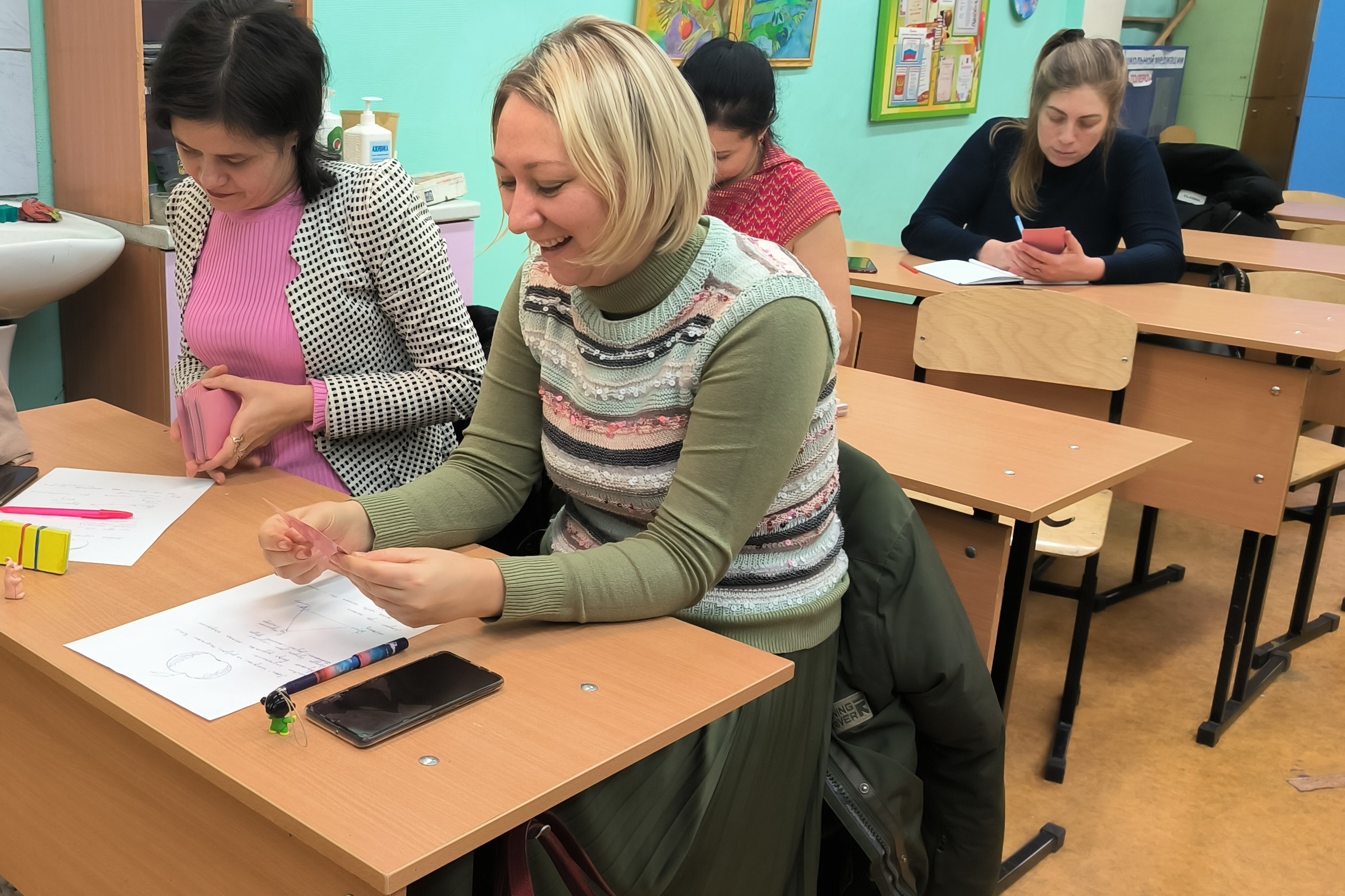 Занятие №3 «Эмоции в семье: влияние на развитие эмоциональной сферы ребенка (я тебя не понимаю)».